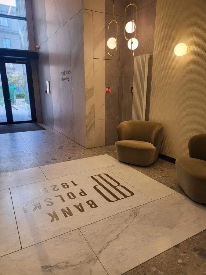 Like A Boss Executive Center Bank Polski 1929 *
